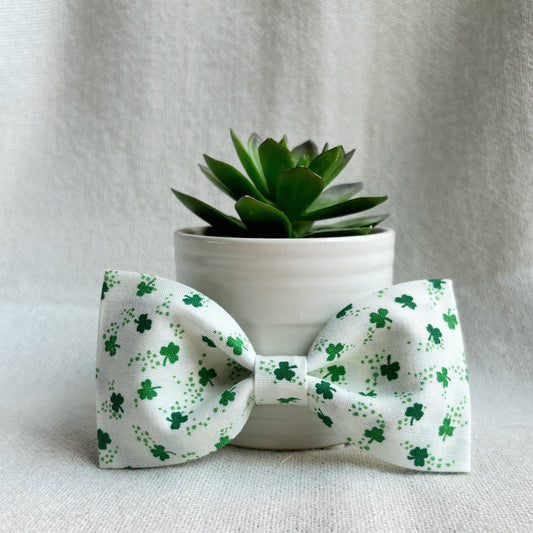 Lucky Clover Bow/ Bowtie