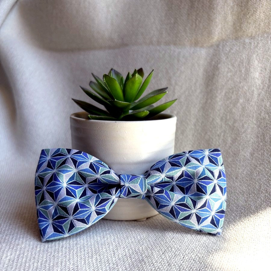 Geometric Blue Bow/ Bowtie